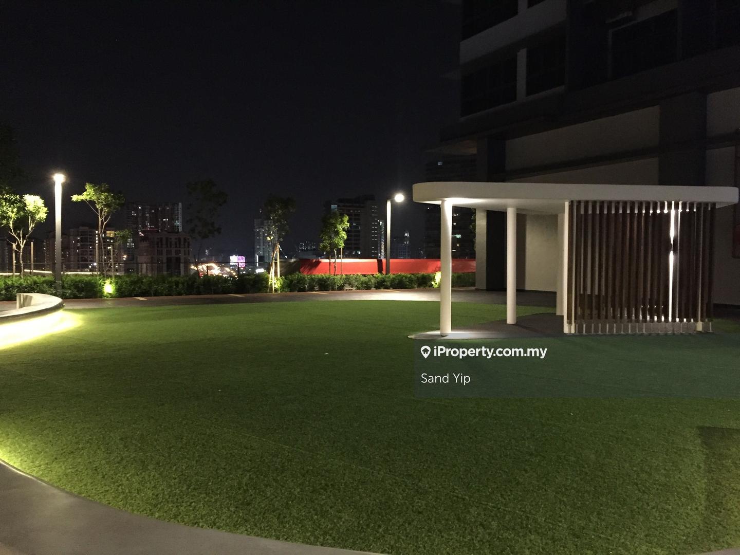 Service Residence for Rent in Seventeen Residences (Biji Living) by Sand Yip - iProperty.com.my