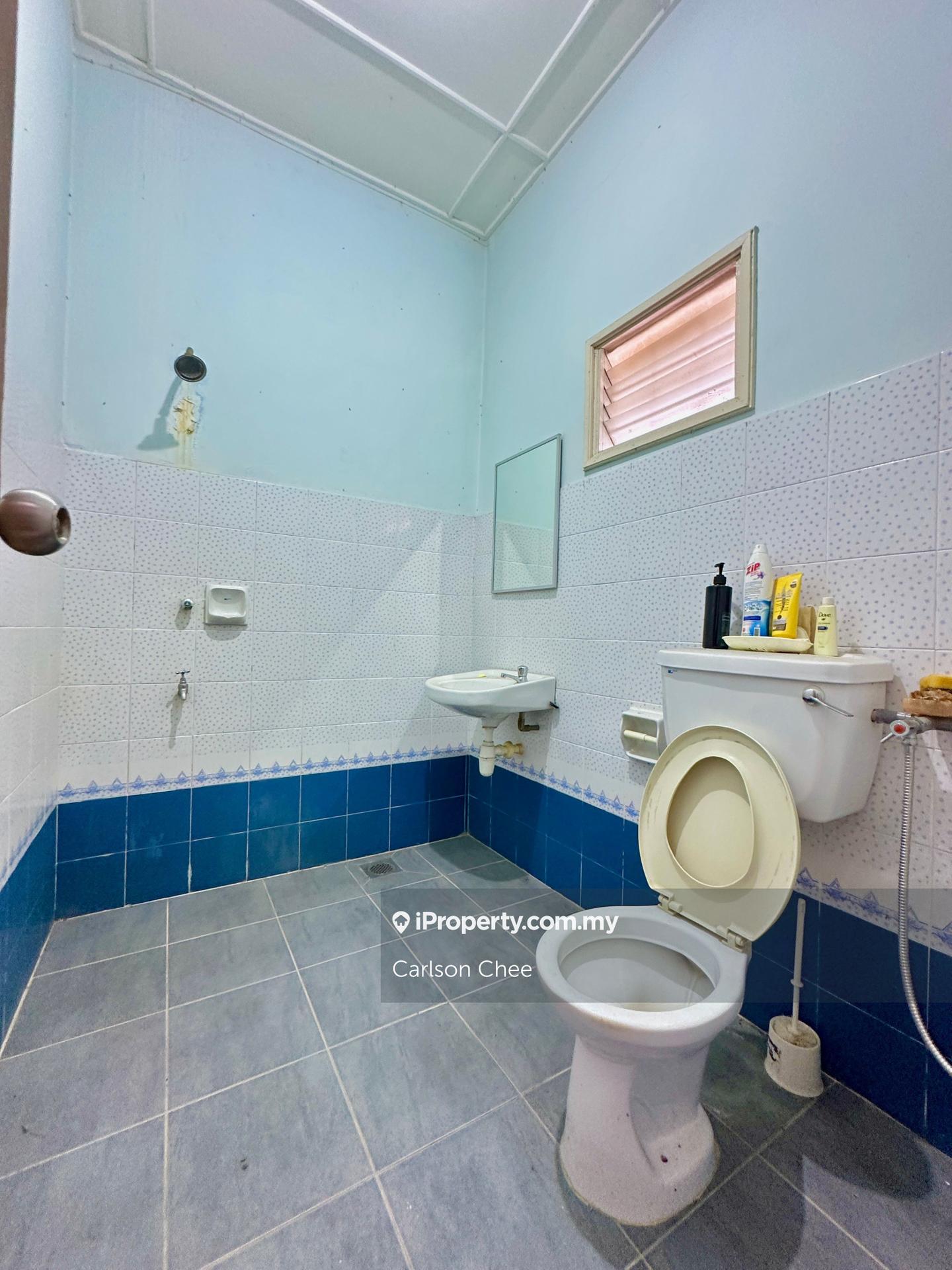 2-storey Terraced House for Sale in Usj 18, Subang Jaya by Carlson Chee - iProperty.com.my