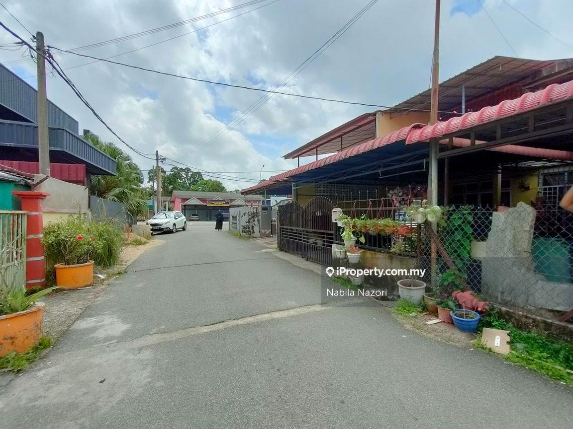 Rumah Berangkai 2 Tingkat untuk Dijual di Kota Bharu, Kelantan oleh Nabila Nazori - iProperty.com.my