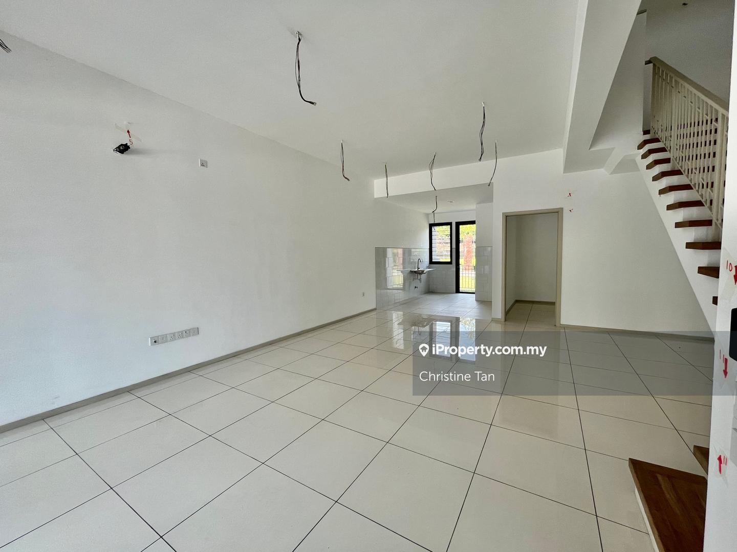 Rumah Berangkai 2 Tingkat untuk Dijual di Ilham Residence, Sungai Buloh oleh Christine Tan - iProperty.com.my