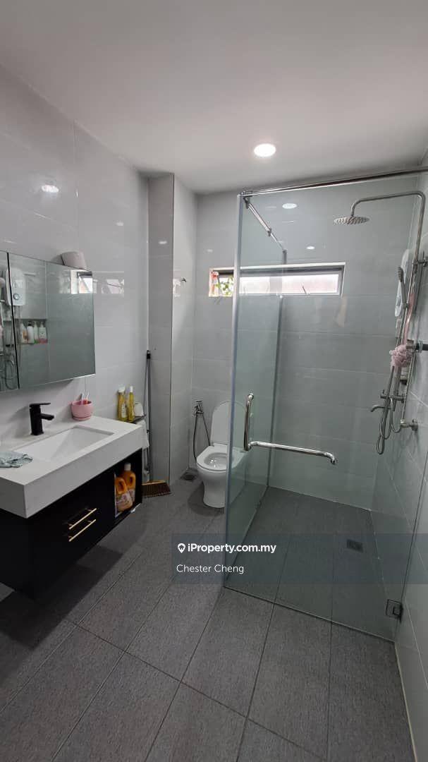 Rumah Berangkai 2.5 Tingkat untuk Dijual di Subang Jaya, Selangor oleh Chester Cheng - iProperty.com.my