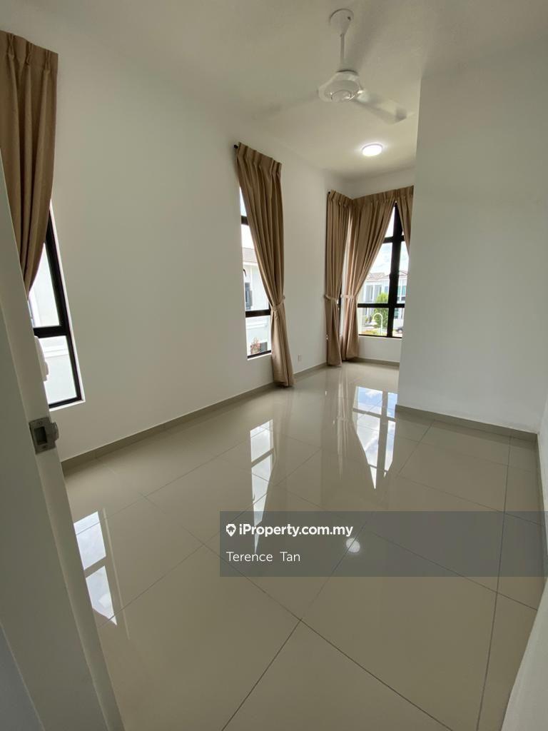 Rumah Berangkai 2 Tingkat untuk Dijual di Johor Bahru, Johor oleh Terence Tan - iProperty.com.my