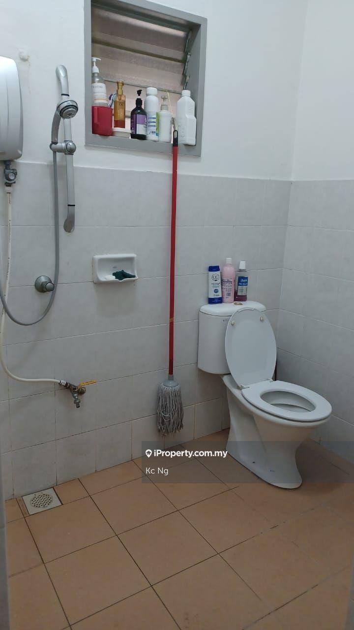 Rumah Berangkai 2 Tingkat untuk Disewa di Puchong Utama, Puchong oleh Kc Ng - iProperty.com.my