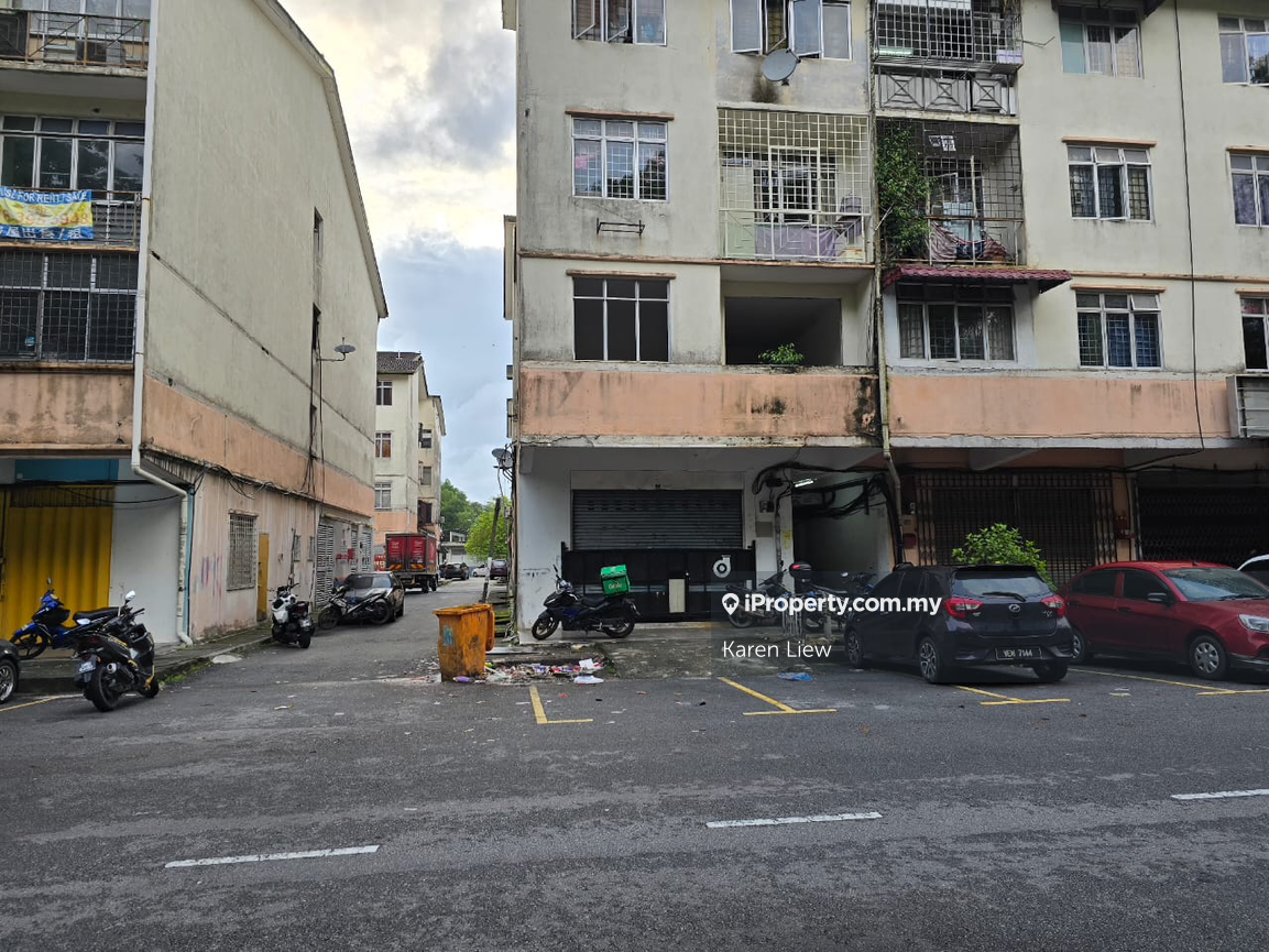 Pangsapuri untuk Dijual di Saujana Puchong SP 3 Shop Apartment oleh Karen Liew - iProperty.com.my