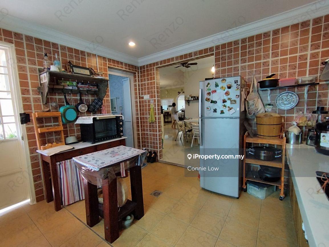 Bungalow House for Sale in Taman Pengkalan Jaya, Ipoh by Connie Low - iProperty.com.my