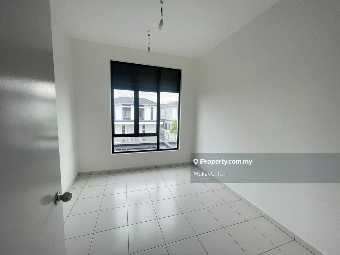 Semi-Detached House for Rent in Bandar Puncak Alam, Puncak Alam by MckayC TEH - iProperty.com.my