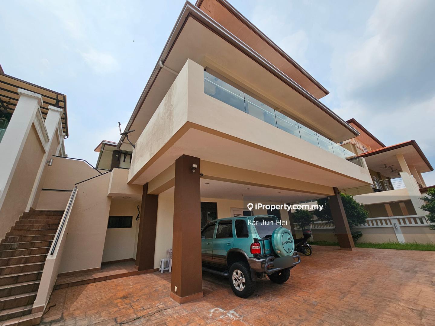 Bungalow House for Sale in Damai Gayana Bandar Damai Perdana, Cheras by Kar Jun Hei - iProperty.com.my