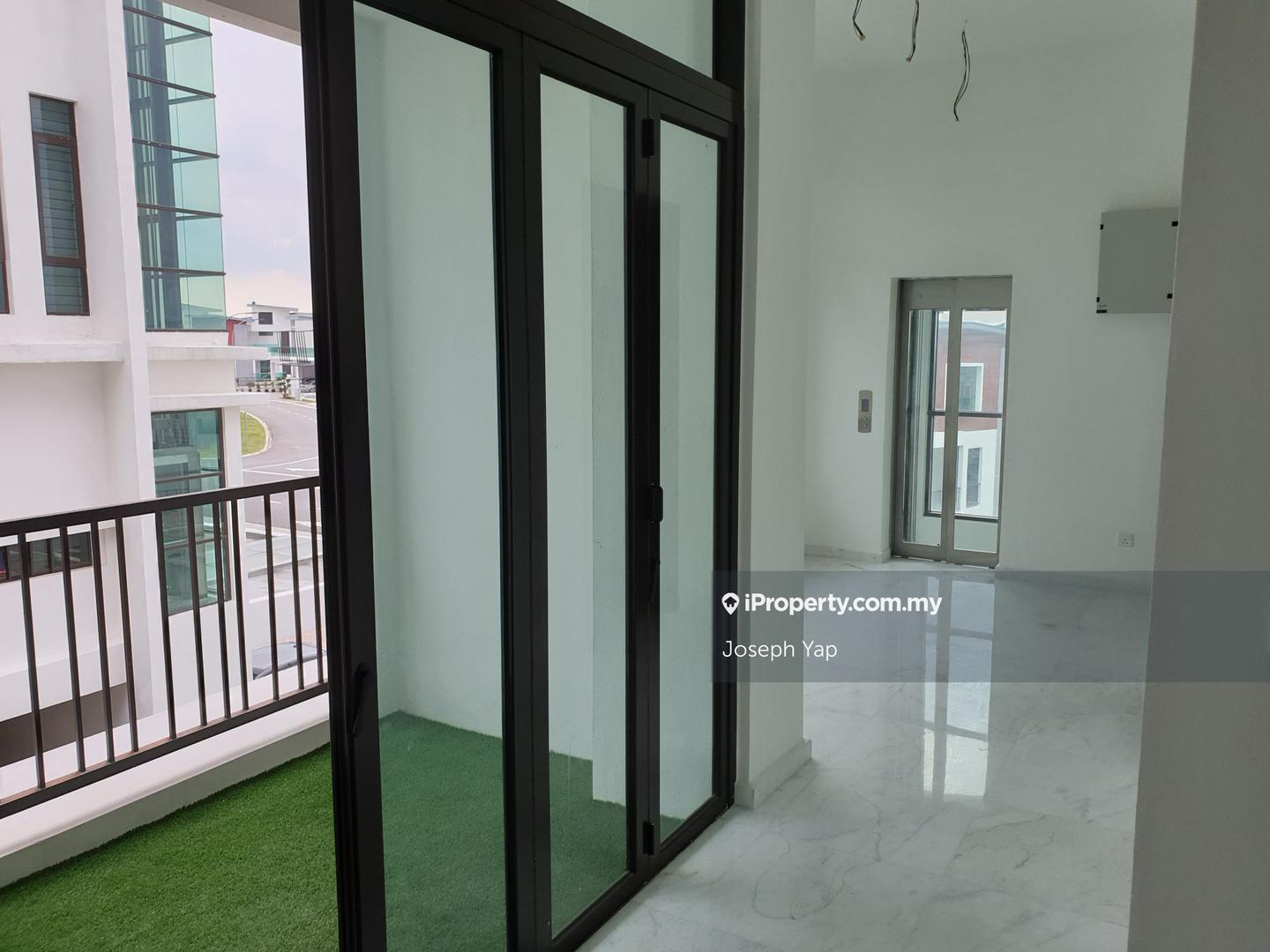 Semi-Detached House for Sale in Putra Heights, Subang Jaya by Joseph Yap - iProperty.com.my