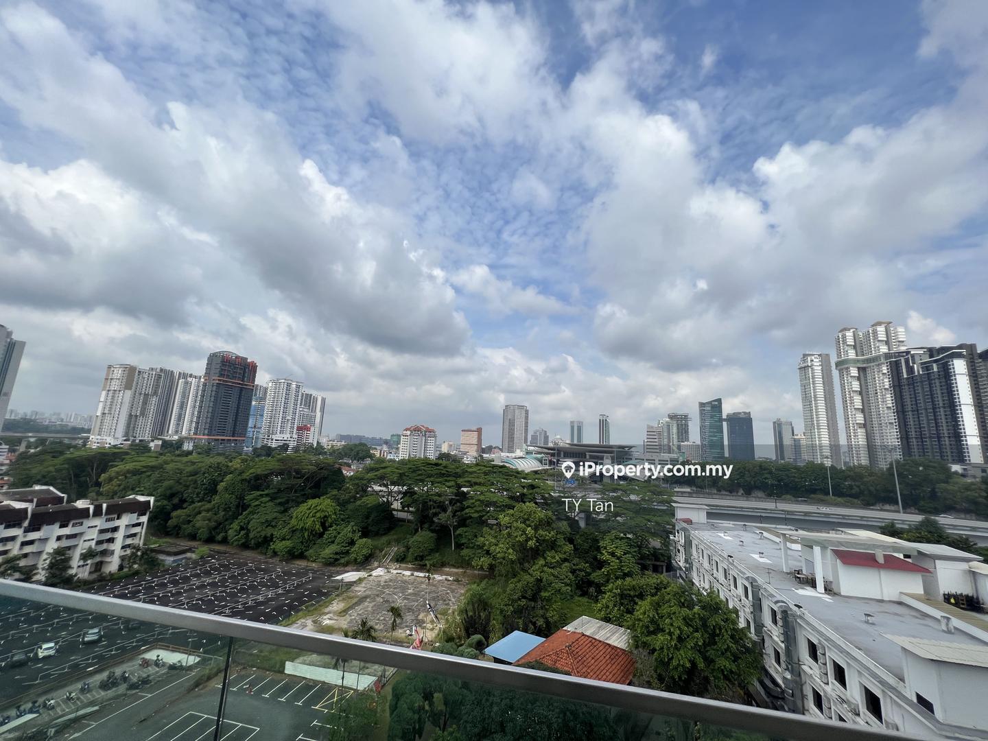 Residensi Servis untuk Dijual di Paragon Suites @ CIQ oleh TY Tan - iProperty.com.my