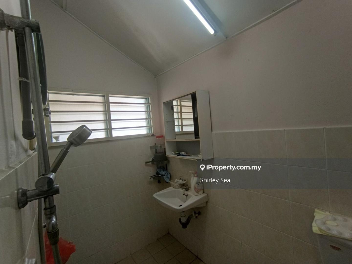 Rumah Berangkai 2 Tingkat untuk Dijual di Mahkota Cheras, Cheras oleh Shirley Sea - iProperty.com.my