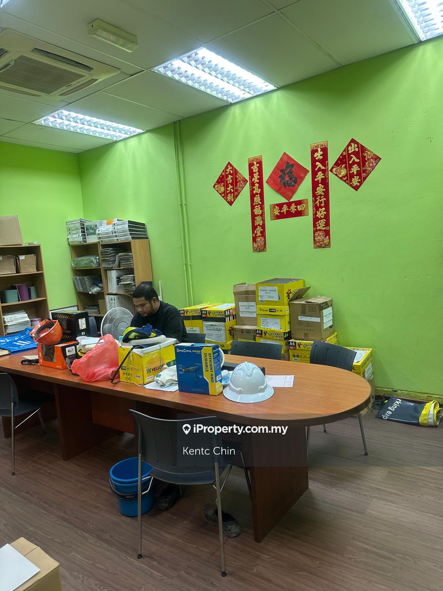 Semi-D Factory for Sale in Taman Perindustrian Desa Tun Razak, Cheras by Kentc Chin - iProperty.com.my