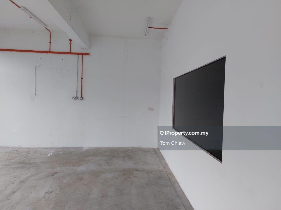 Semi-D Kilang untuk Disewa di Taman Desa Cemerlang, Ulu Tiram oleh Tom Chiew - iProperty.com.my