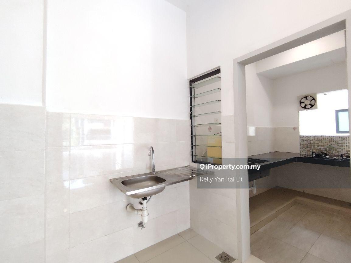 3-storey Terraced House for Sale in Park Residence, Seri Kembangan by Kelly Yan Kai Lit - iProperty.com.my