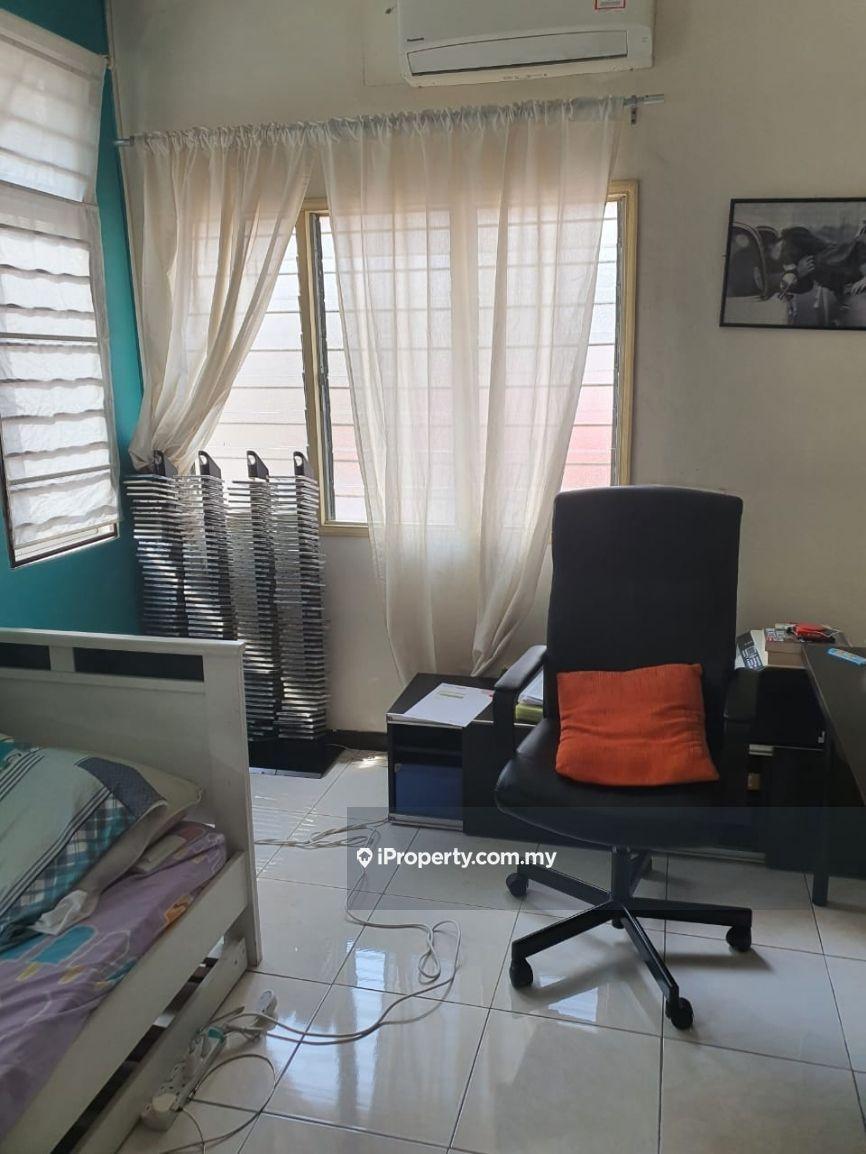 3-storey Terraced House for Sale in Subang Pelangi, Shah Alam by Karl Phang - iProperty.com.my