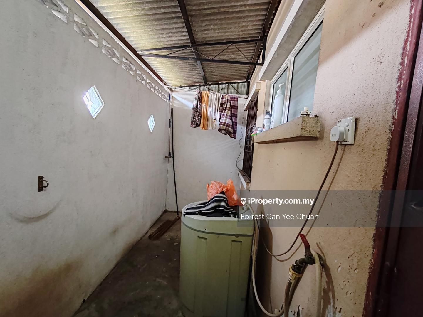 Rumah Berangkai 2 Tingkat untuk Dijual di Taman Saga, Klang oleh Forrest Gan Yee Chuan - iProperty.com.my