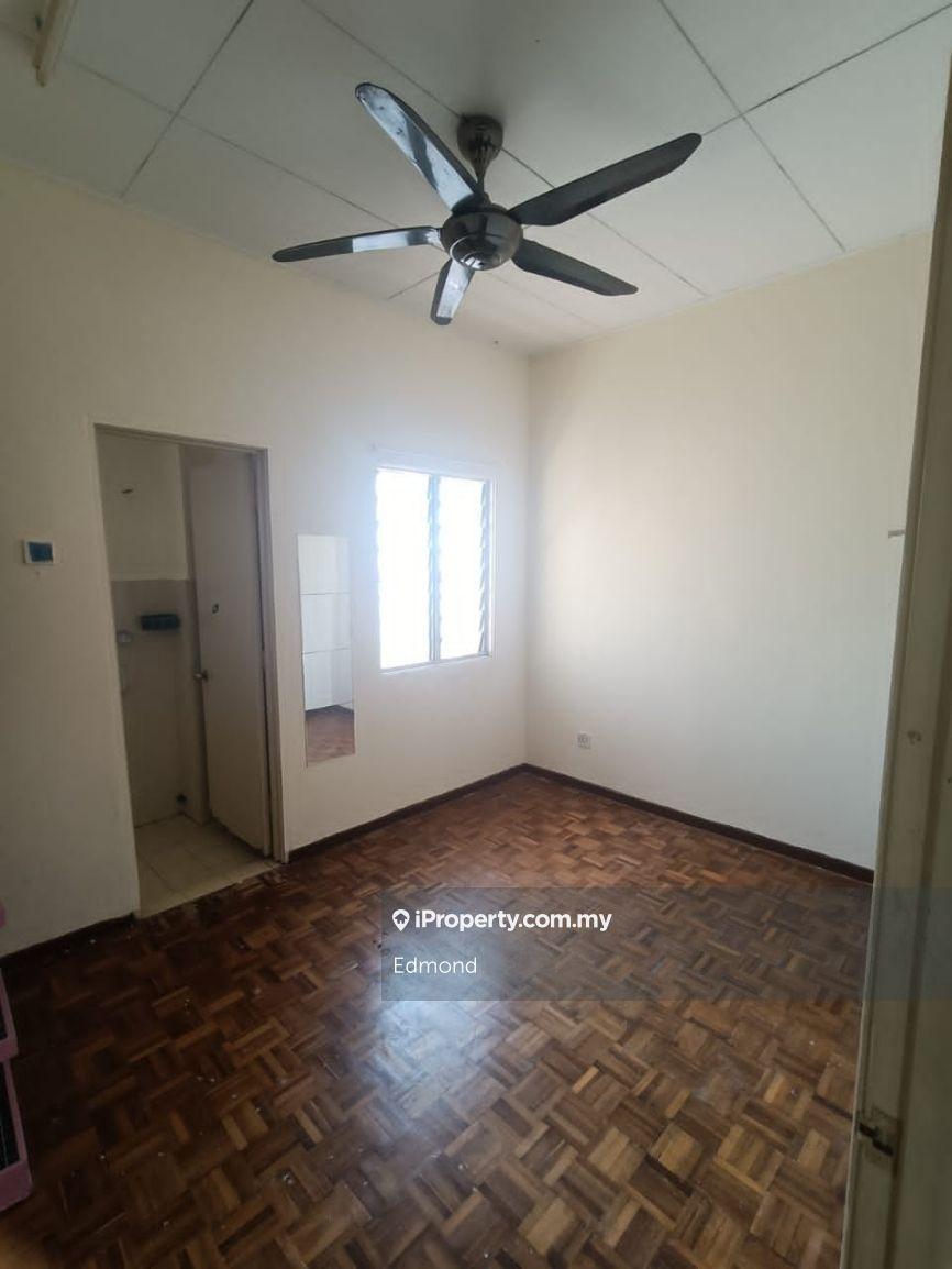 2-storey Terraced House for Sale in Bukit Mahkota, Bangi by Edmond - iProperty.com.my