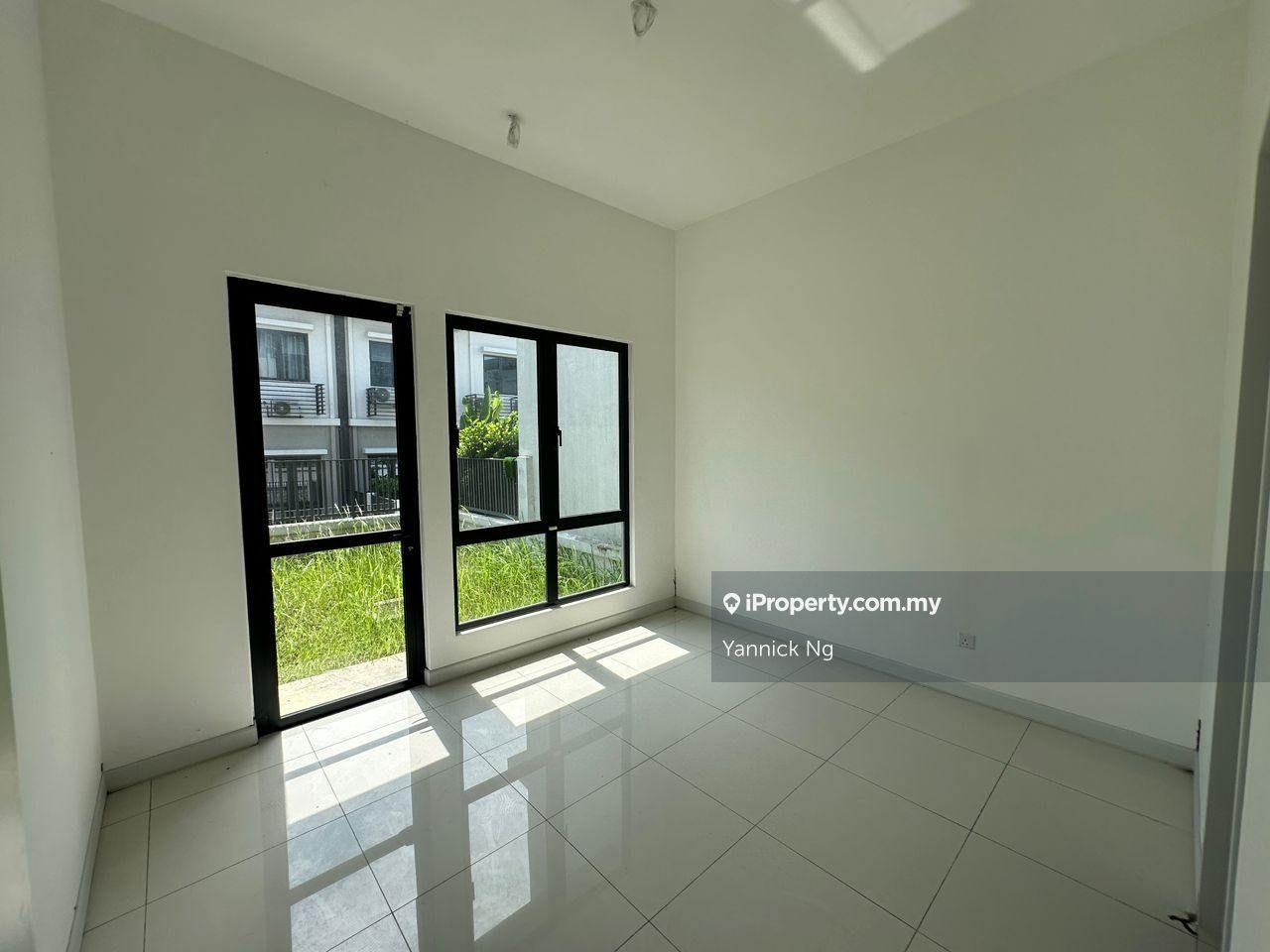 Rumah Berangkai 2 Tingkat untuk Dijual di Bandar Seri Coalfields, Ijok oleh Yannick Ng - iProperty.com.my