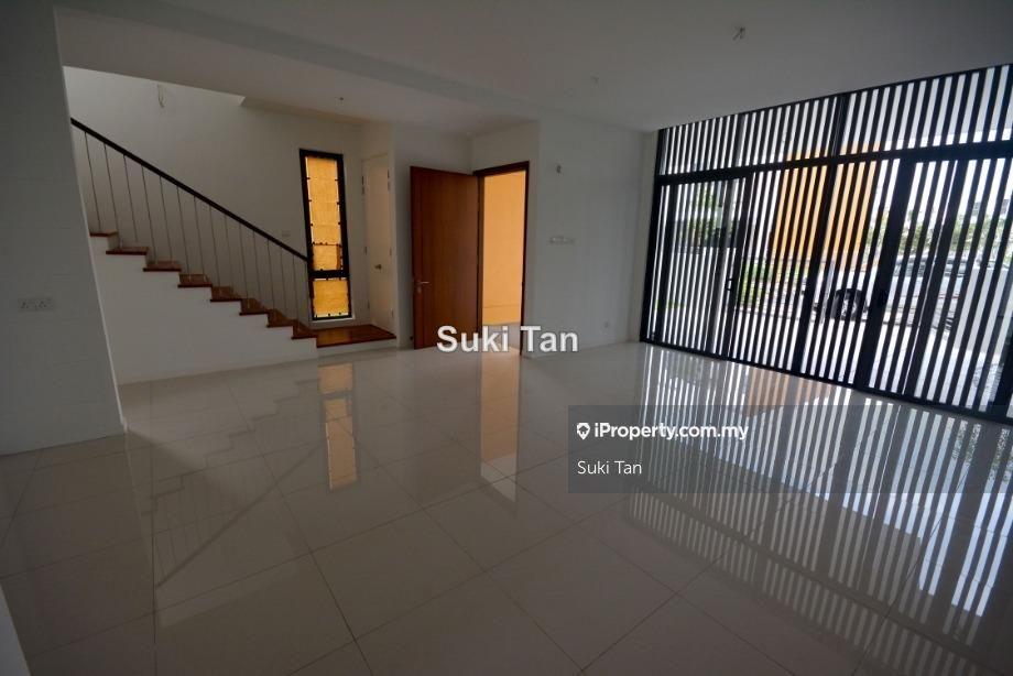 3-storey Terraced House for Sale in REED Lake Fields / Lakefields, Sungai Besi by Suki Tan - iProperty.com.my