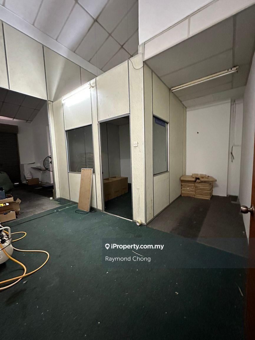 Kilang Teres untuk Disewa di Taman Perindustrian Puchong, Puchong oleh Raymond Chong - iProperty.com.my