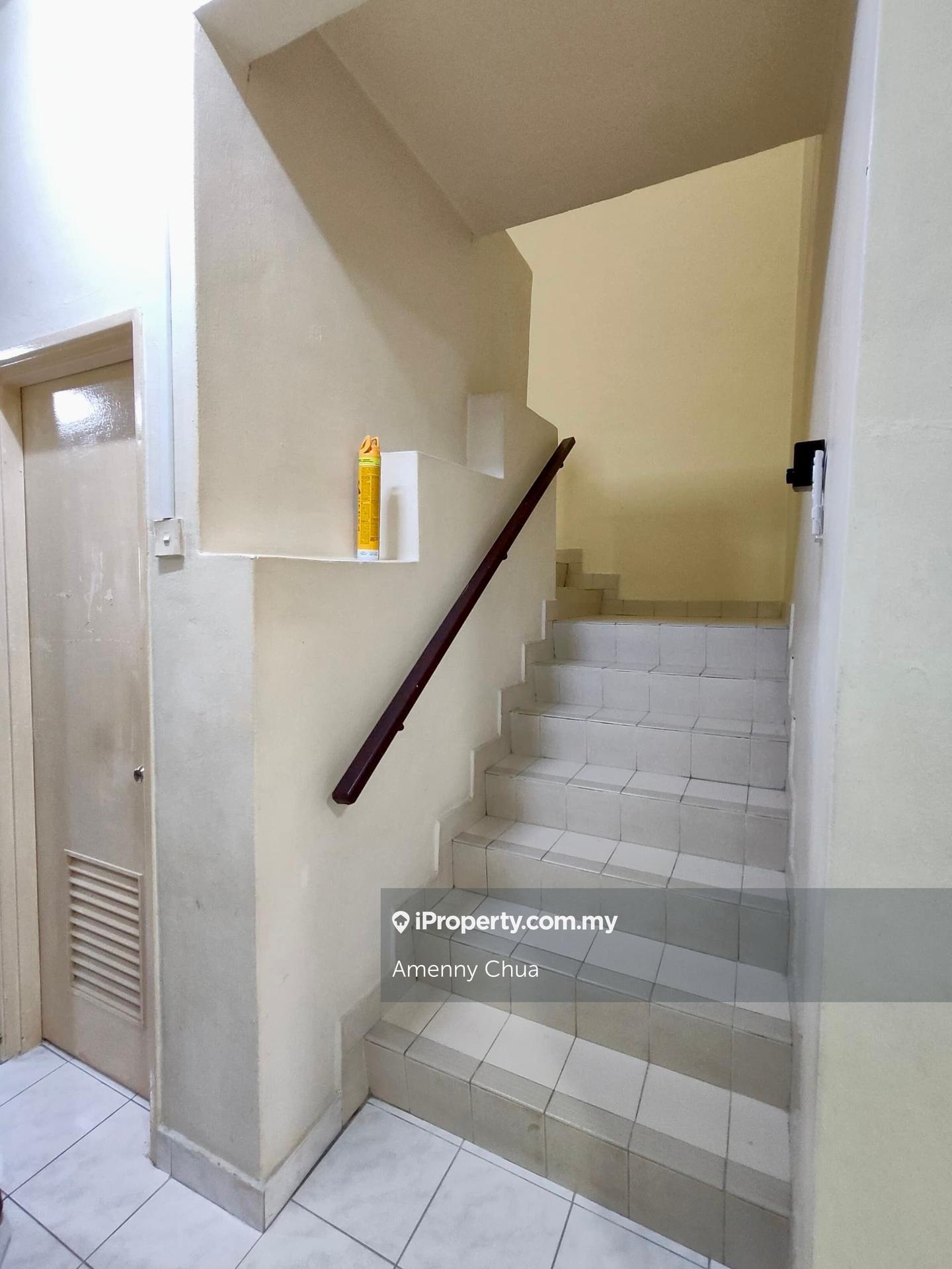 Rumah Berangkai 2 Tingkat untuk Dijual di Bandar Botanic, Klang oleh Amenny Chua - iProperty.com.my