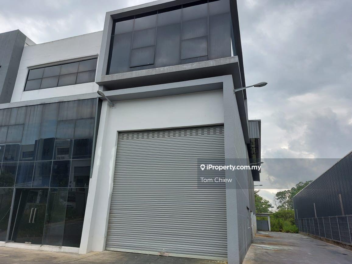 Semi-D Kilang untuk Disewa di Taman Desa Cemerlang, Ulu Tiram oleh Tom Chiew - iProperty.com.my