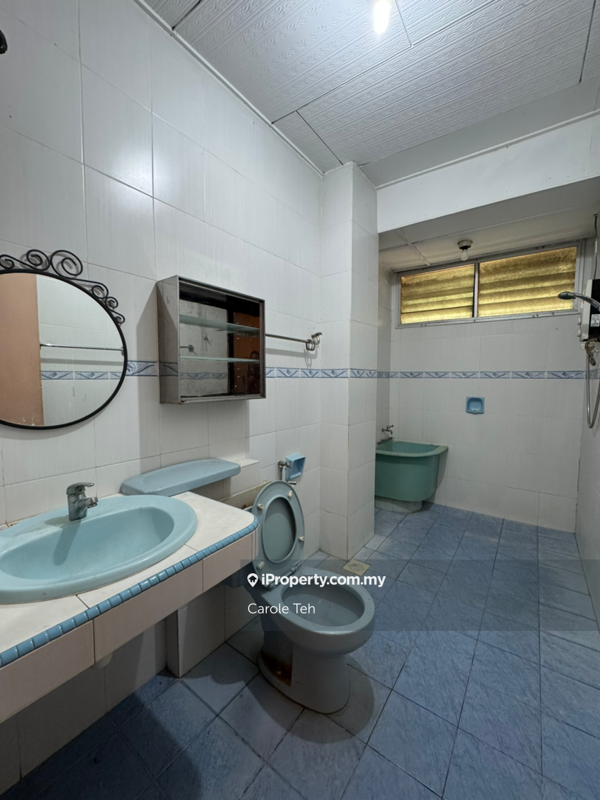 Rumah Berangkai 2 Tingkat untuk Dijual di prj7u, Taman Desa oleh Carole Teh - iProperty.com.my