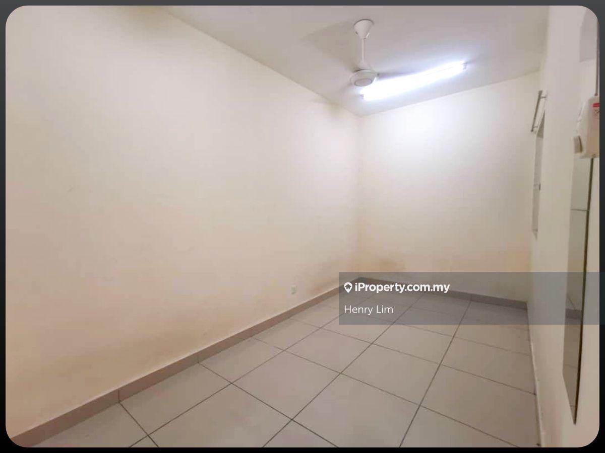 Residensi Servis untuk Disewa di Platinum Lake PV 21 oleh Henry Lim - iProperty.com.my