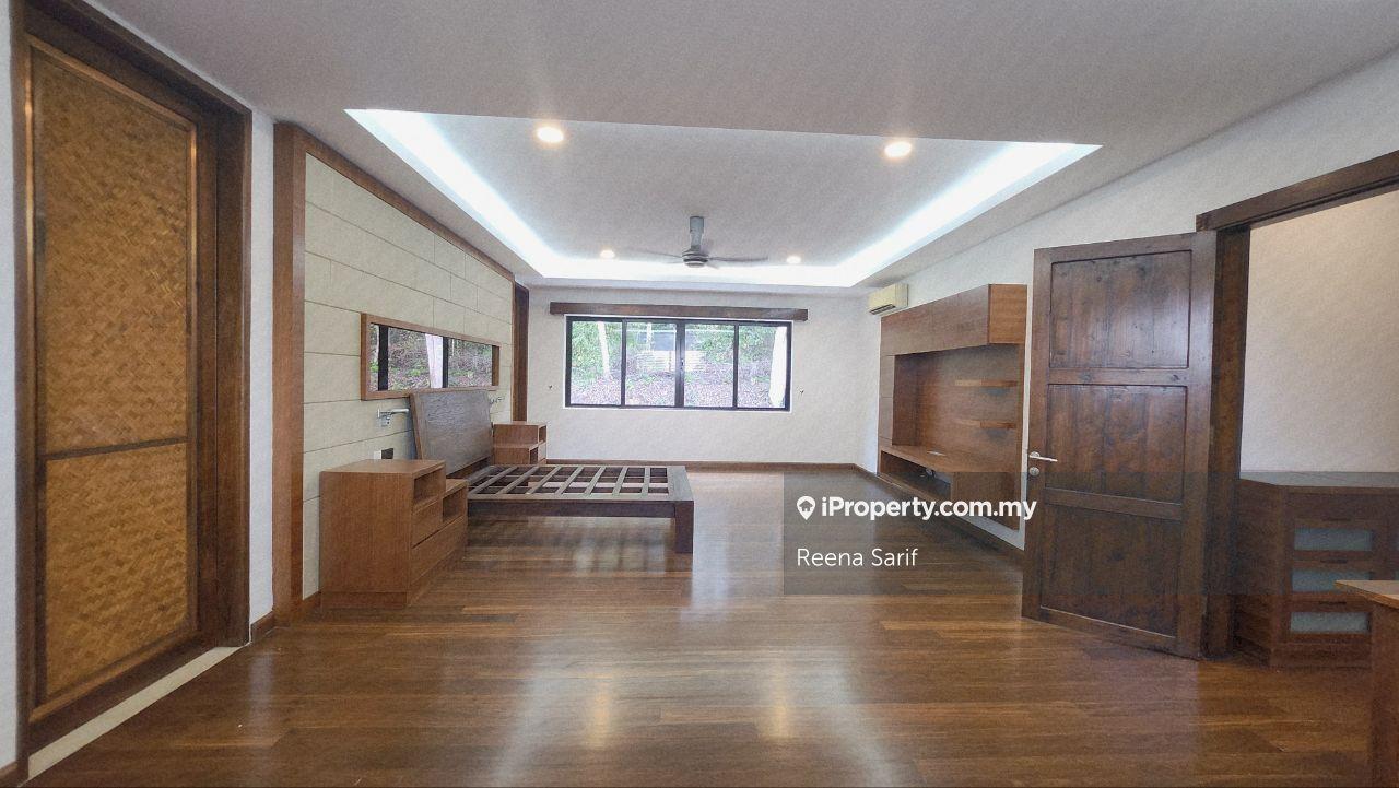 Bungalow House for Sale in Corner Bungalow Seksyen 8 Kota Damansara, Kota Damansara by Reena Sarif - iProperty.com.my