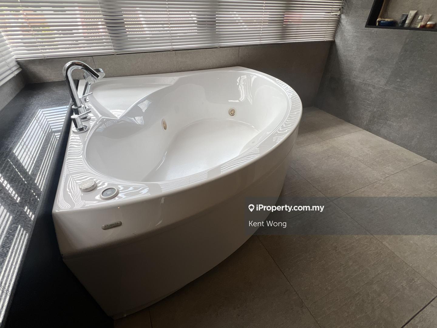 Rumah Berangkai 2 Tingkat untuk Dijual di Damansara Heights, Damansara Heights oleh Kent Wong - iProperty.com.my