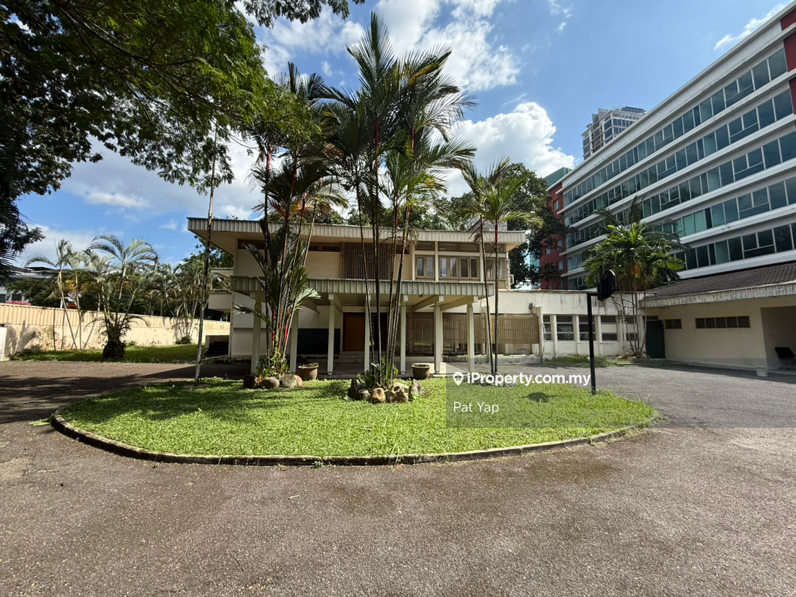 Bungalow House for Sale in Ampang Hilir, Ampang by Pat Yap - iProperty.com.my