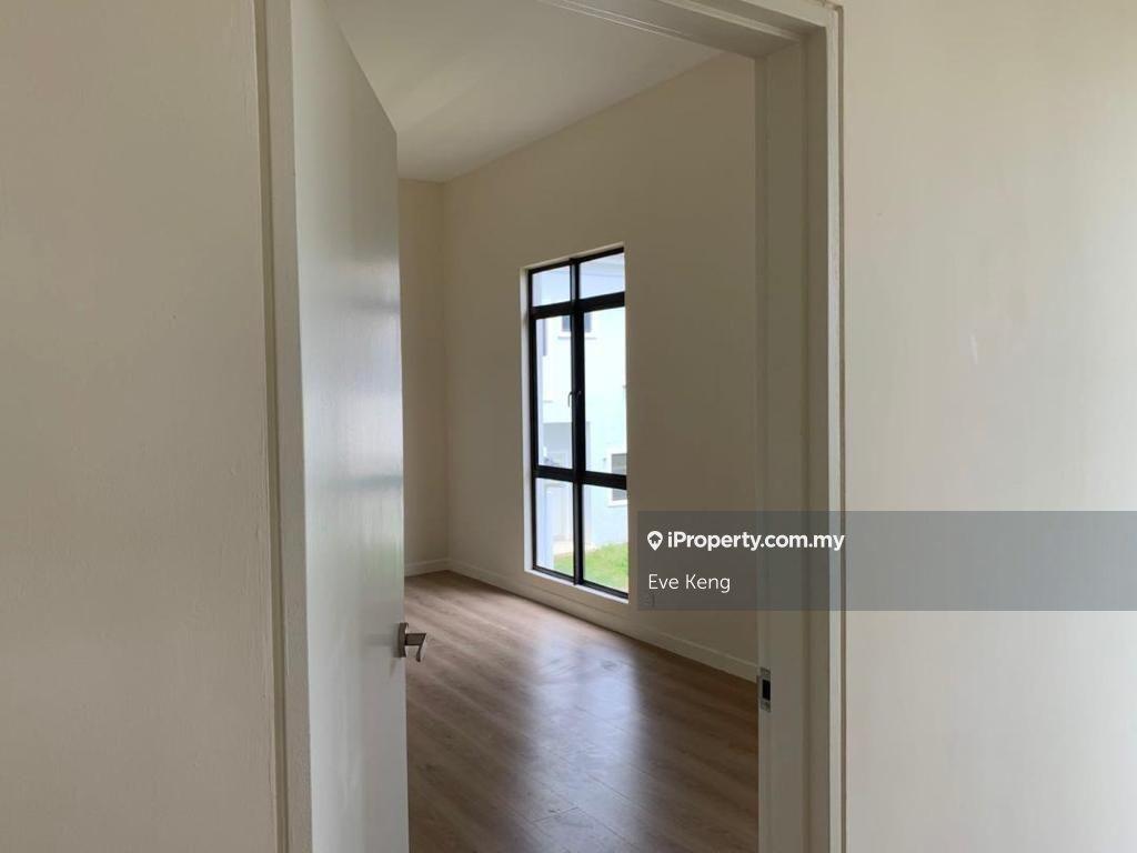 Rumah Berangkai 2 Tingkat untuk Dijual di Bandar Sunsuria, Sepang oleh Eve Keng - iProperty.com.my