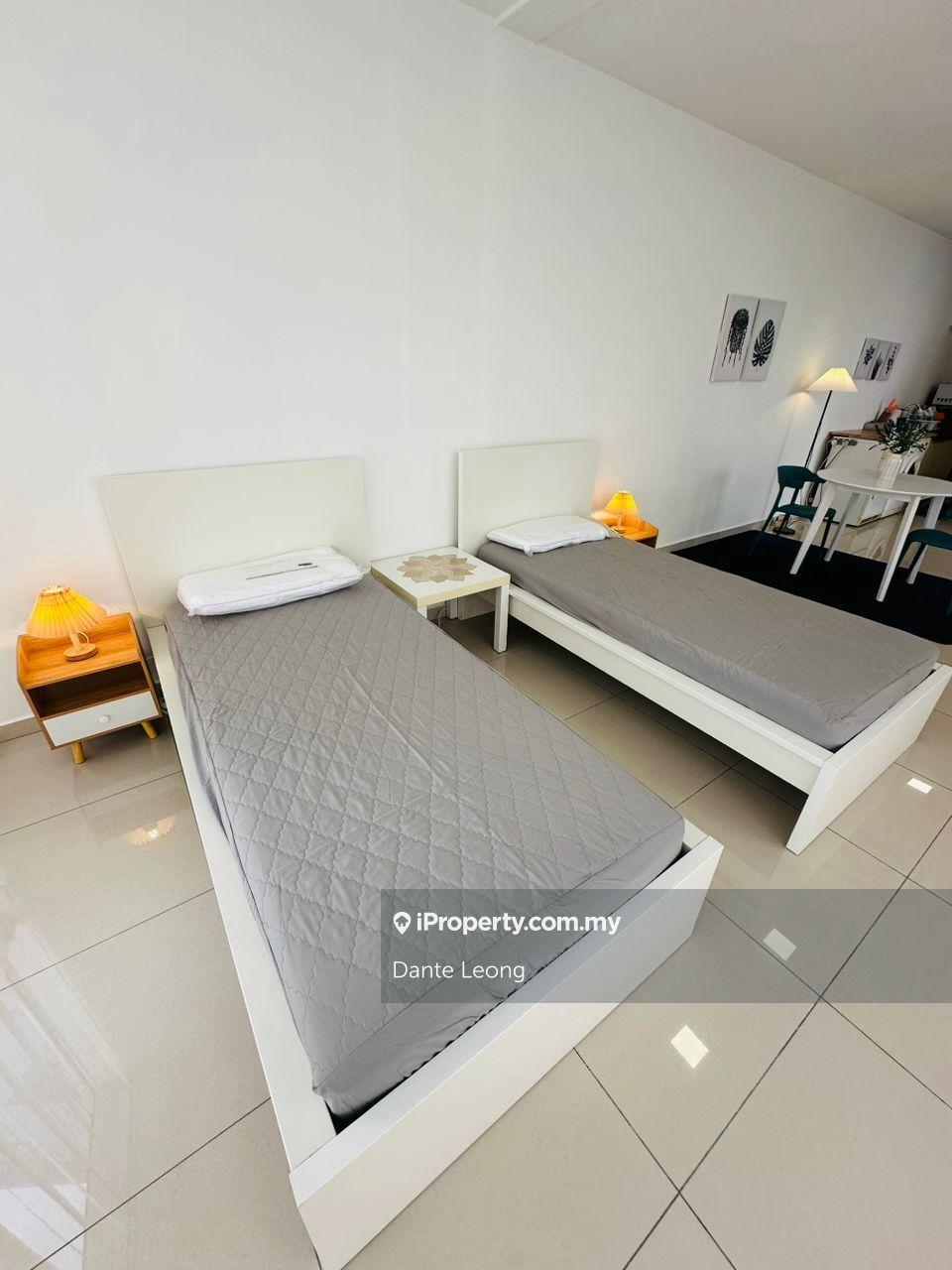 Service Residence for Rent in Pinnacle Petaling Jaya by Dante Leong - iProperty.com.my