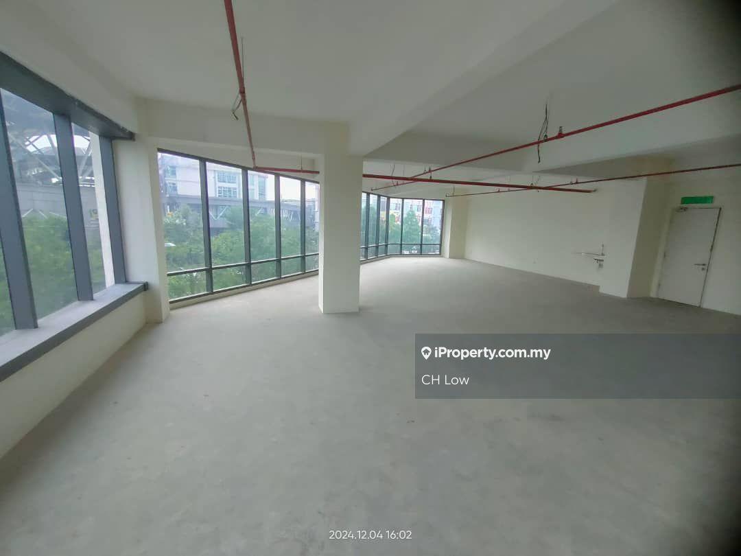 Office for Rent in Pusat Bandar Putra Permai, Seri Kembangan by CH Low - iProperty.com.my