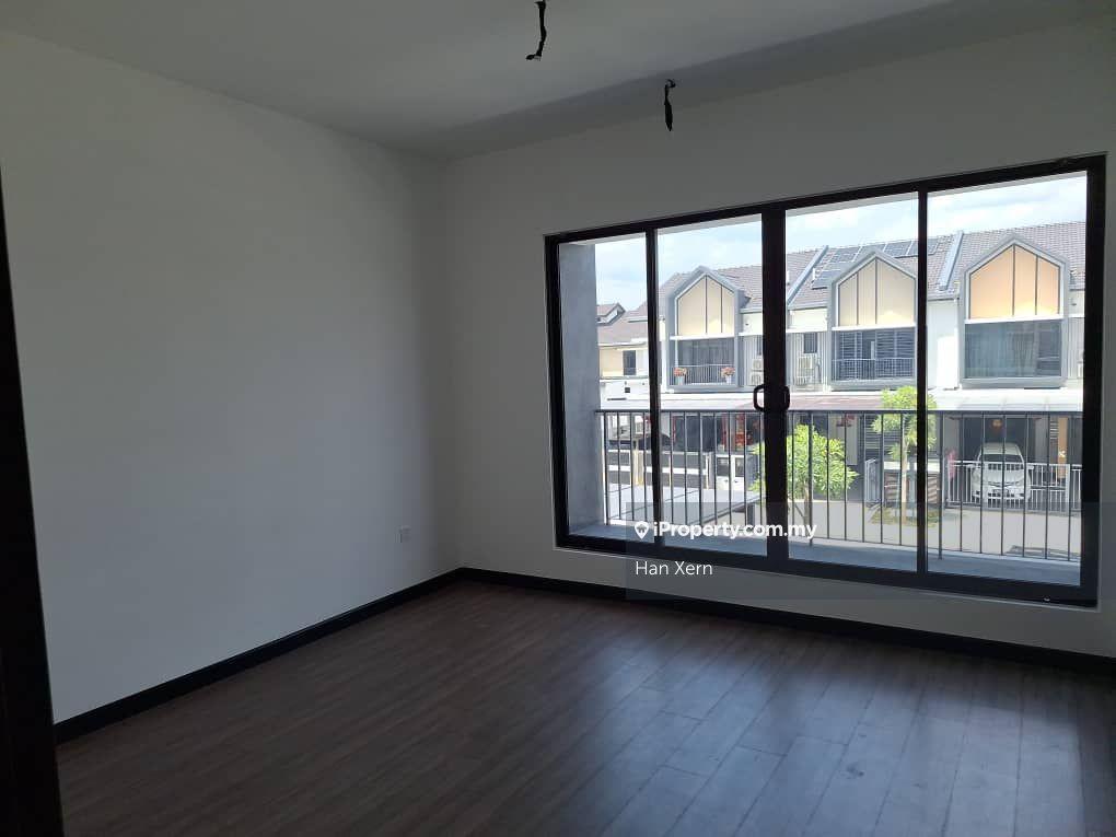Rumah Berangkai 2 Tingkat untuk Dijual di Bandar Bukit Raja, Klang oleh Han Xern - iProperty.com.my