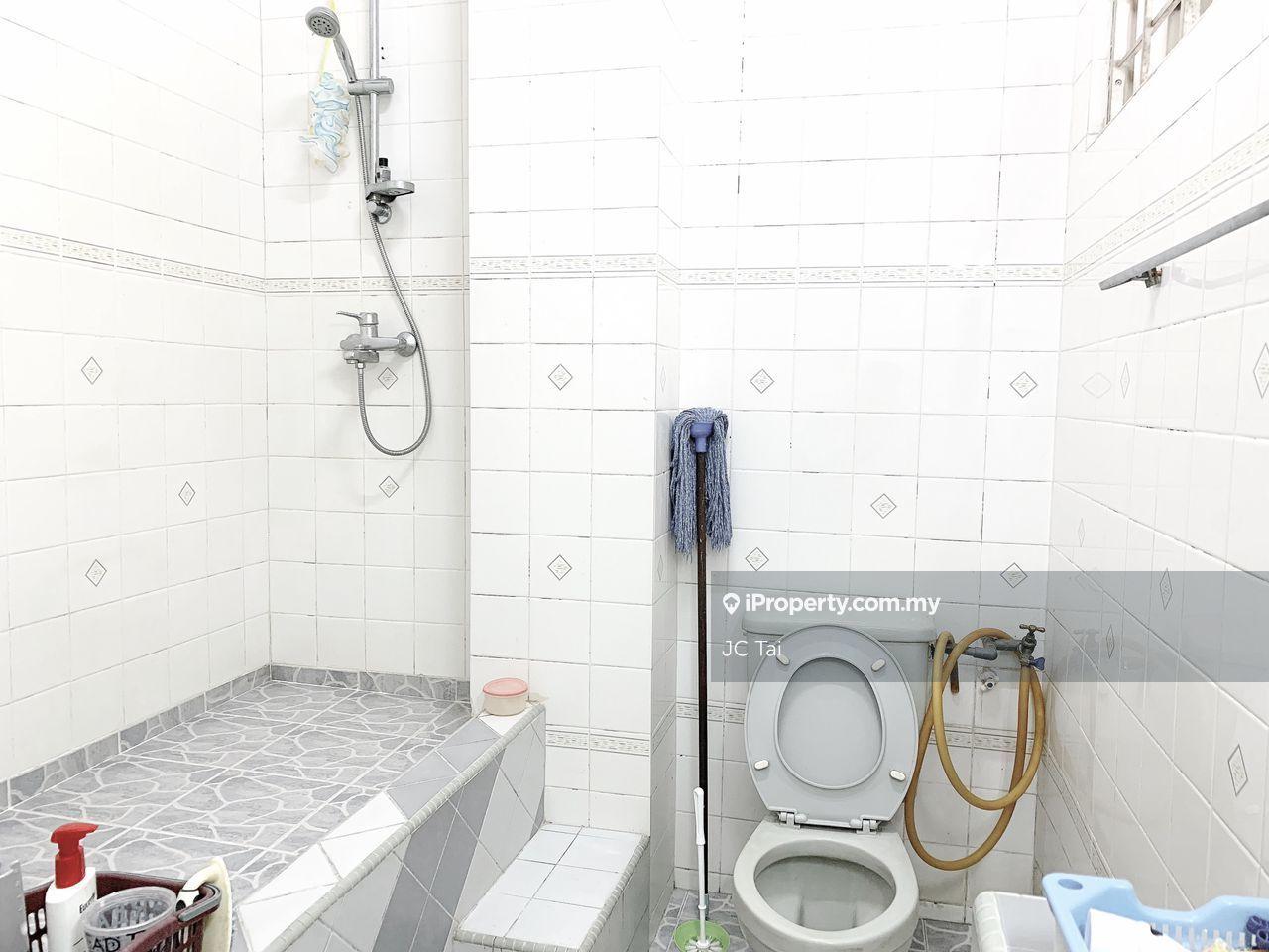 2-storey Terraced House for Sale in Usj 6, Subang Jaya by JC Tai - iProperty.com.my