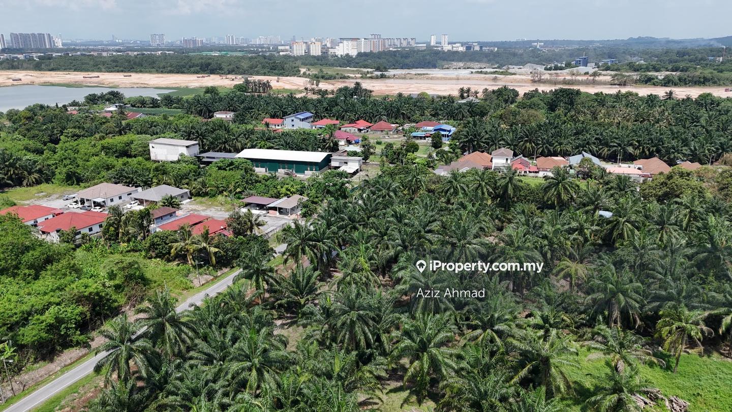 Tanah Pertanian untuk Dijual di Kampung Lombong, Shah Alam oleh Aziz Ahmad - iProperty.com.my