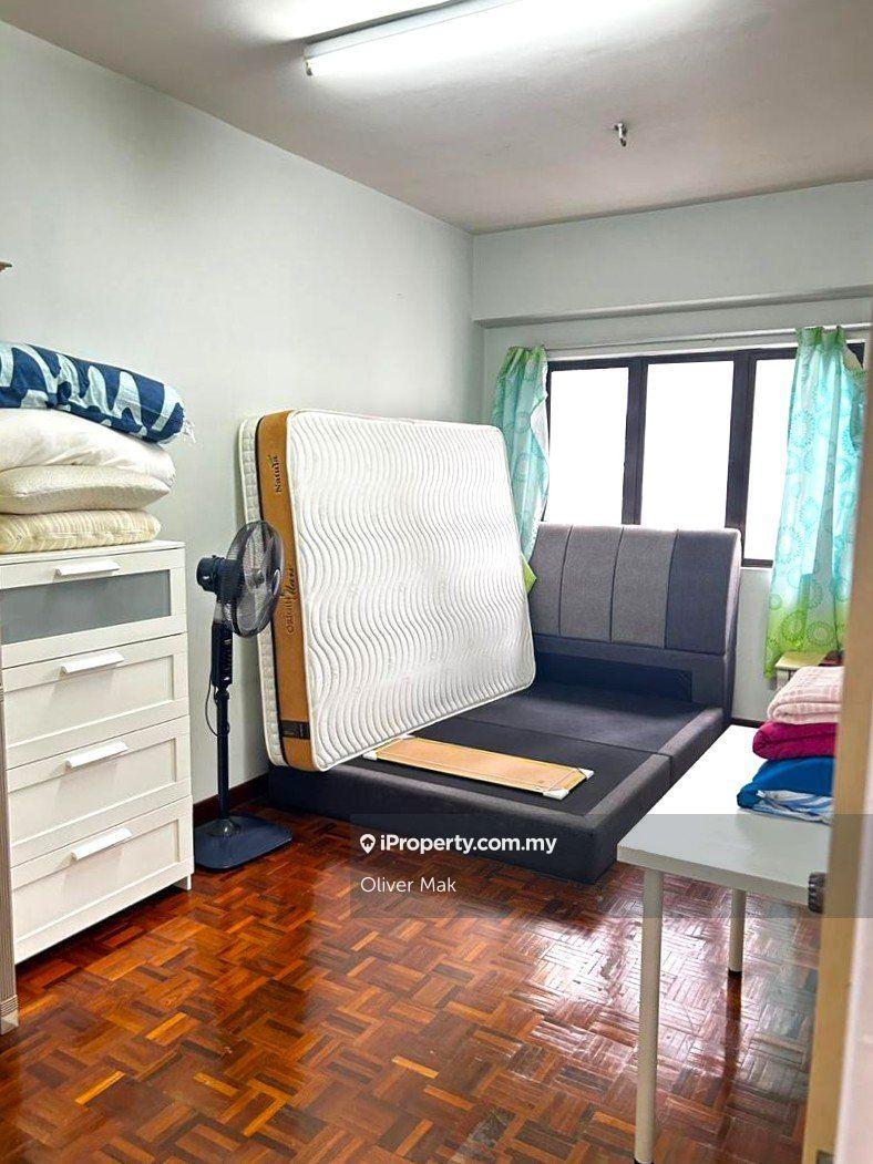 Condominium for Sale in Vista Komanwel A by Oliver Mak - iProperty.com.my