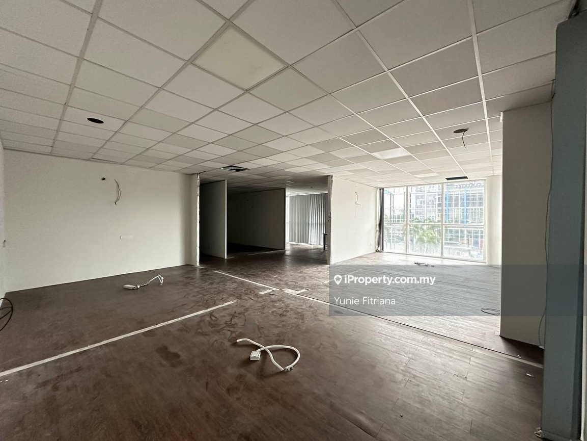 Semi-D Komersial untuk Dijual di Temasya Glenmarie, Glenmarie oleh Yunie Fitriana - iProperty.com.my