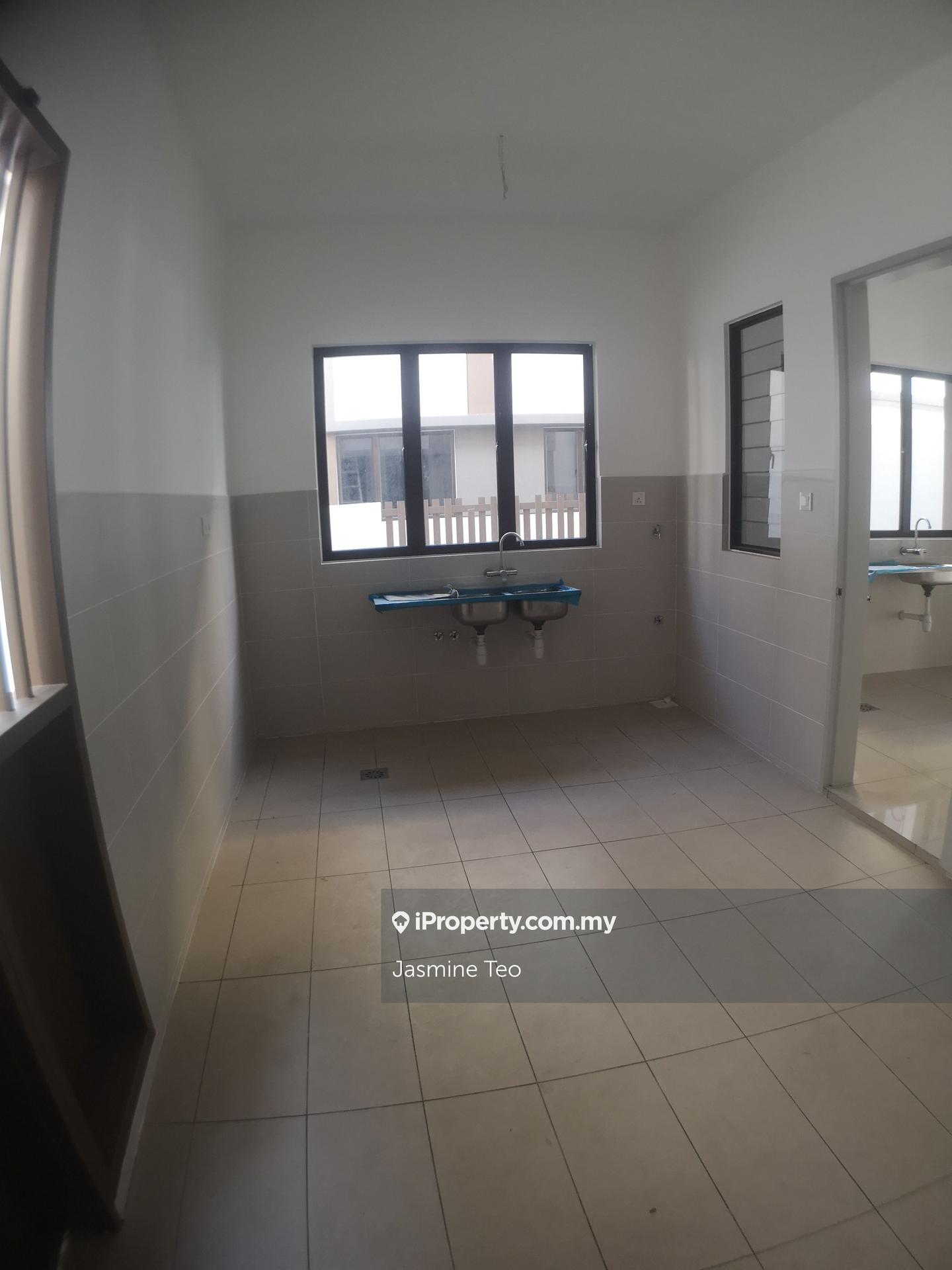 Semi-Detached House for Sale in Setia Utama 4, Bywater, Setia Alam by Jasmine Teo - iProperty.com.my