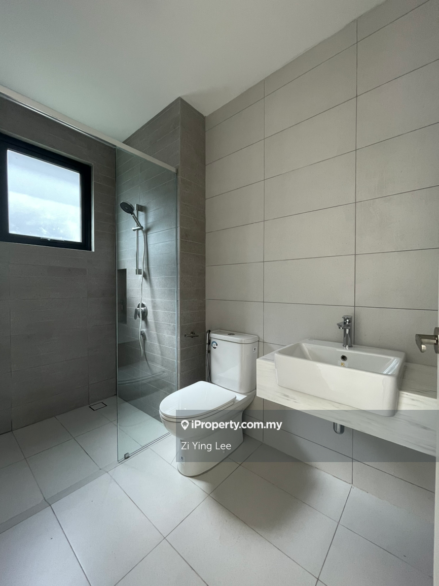 Semi-Detached House for Sale in Telok Panglima Garang, Selangor by Zi Ying Lee - iProperty.com.my