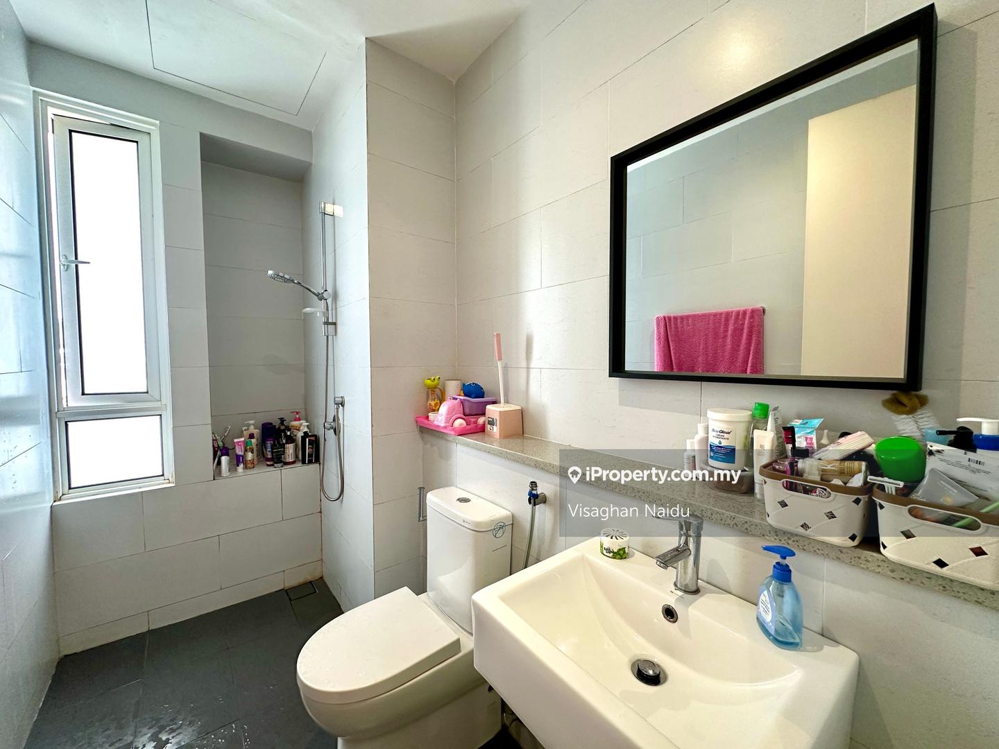 Rumah Berangkai 3 Tingkat untuk Disewa di Tamansari, Rawang oleh Visaghan Naidu - iProperty.com.my