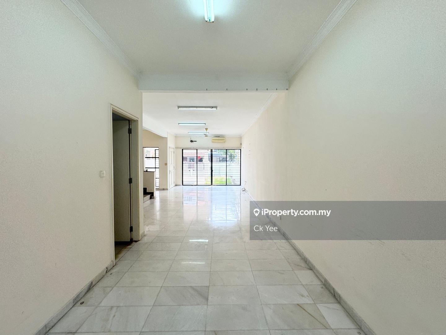 3-storey Terraced House for Sale in Taman Esplanad, Bukit Jalil by Ck Yee - iProperty.com.my