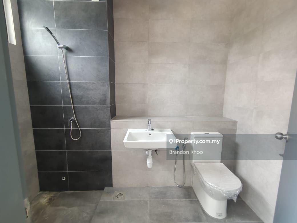 Rumah Berangkai 2 Tingkat untuk Dijual di Taman Sierra Hijauan, Ampang oleh Brandon Khoo - iProperty.com.my