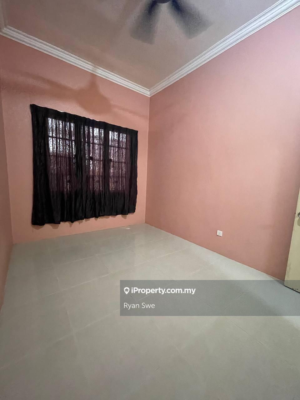 Semi-Detached House for Sale in Bandar Nusaputra, Puchong by Ryan Swe - iProperty.com.my