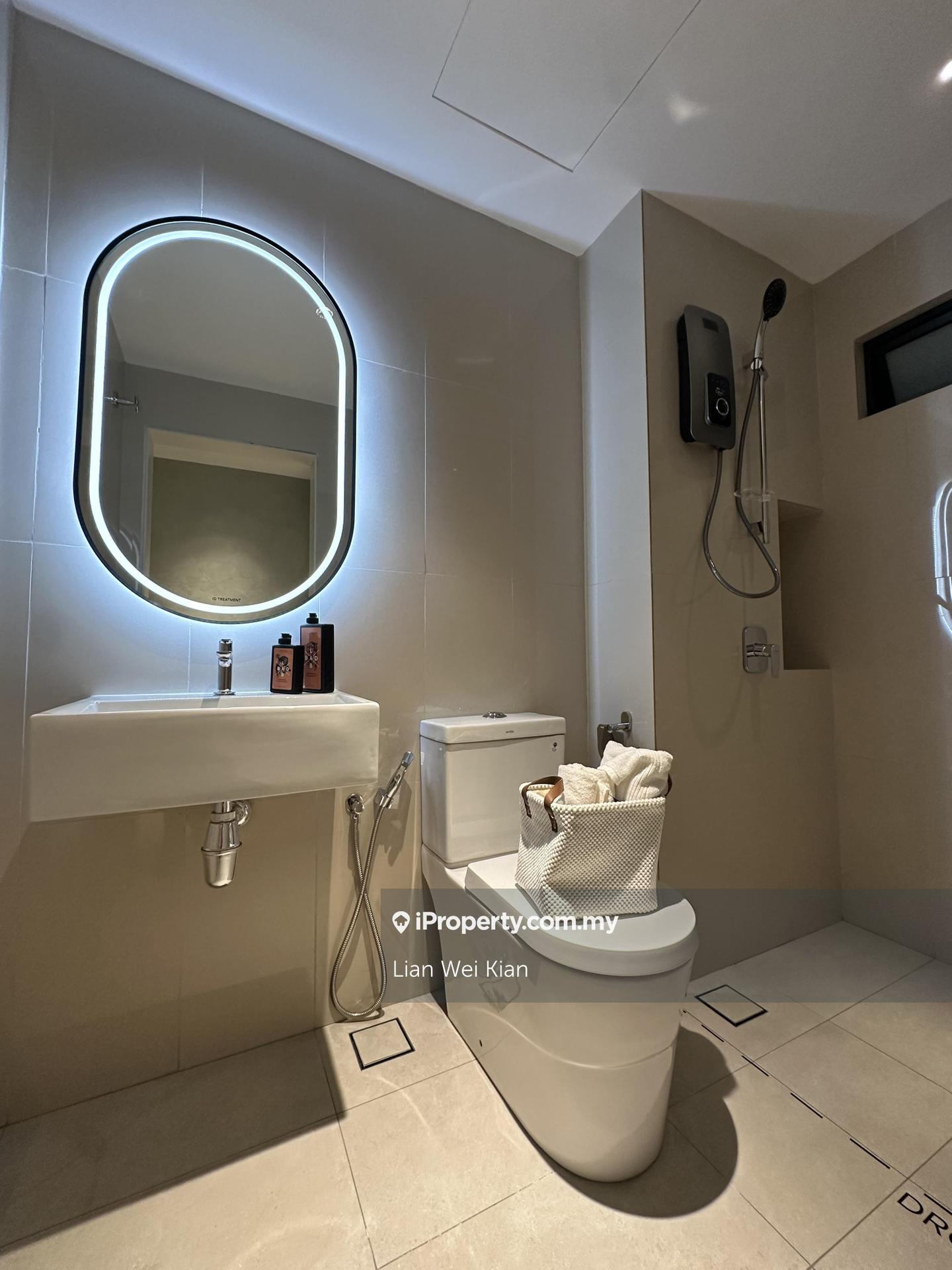 Residensi Servis untuk Dijual di M Azura oleh Lian Wei Kian - iProperty.com.my