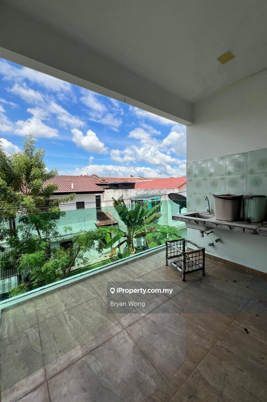 Rumah Berangkai 2 Tingkat untuk Dijual di Taman Berlian, Kajang oleh Bryan Wong - iProperty.com.my