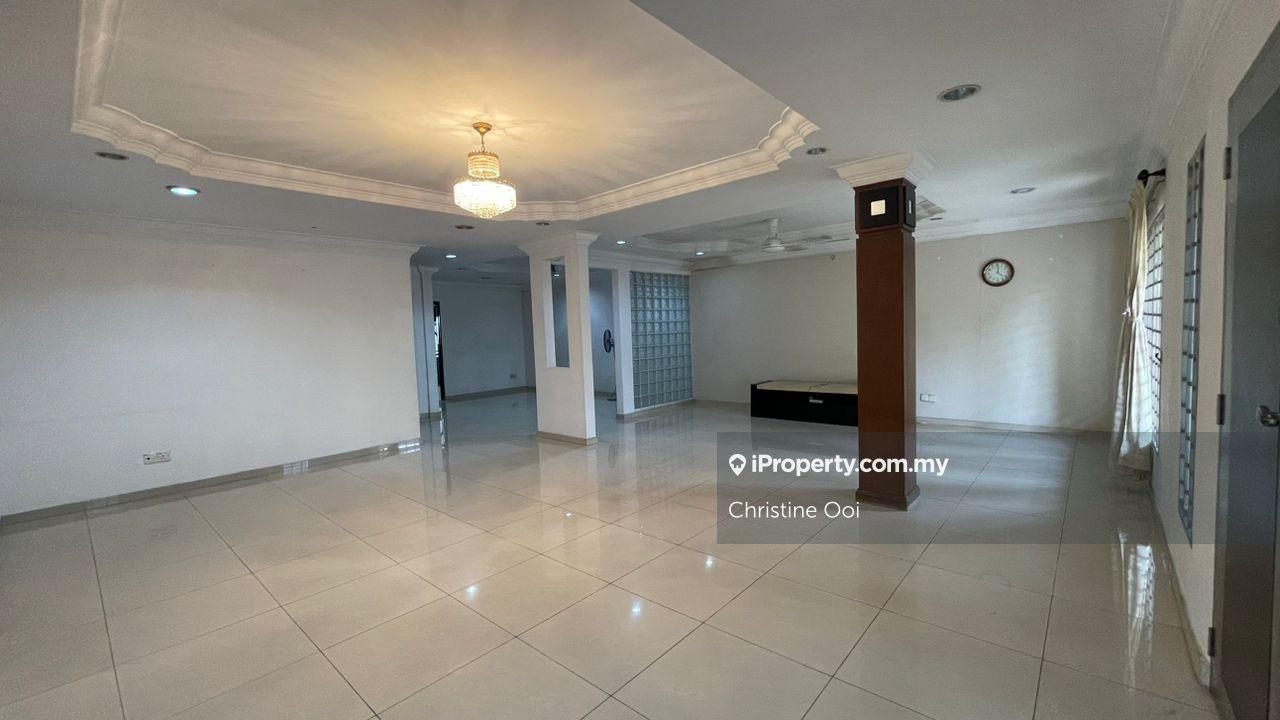 Rumah Berkembar untuk Dijual di Taman Overseas Union (Taman Oug), Jalan Klang Lama (Old Klang Road) oleh Christine Ooi - iProperty.com.my
