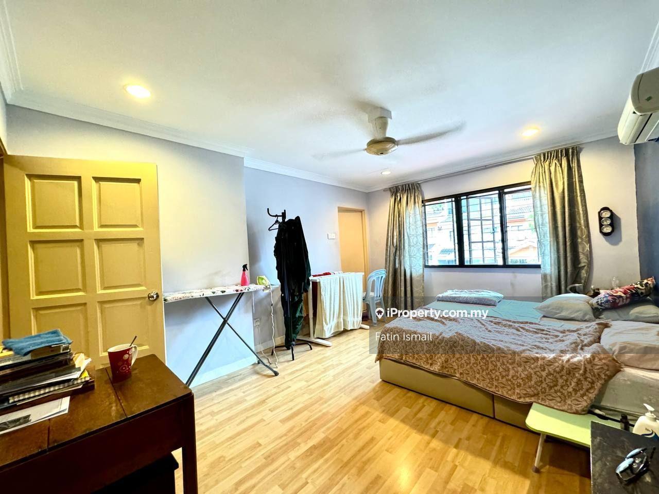 3-storey Terraced House for Sale in Bukit Antarabangsa, Ulu Kelang by Fatin Ismail - iProperty.com.my