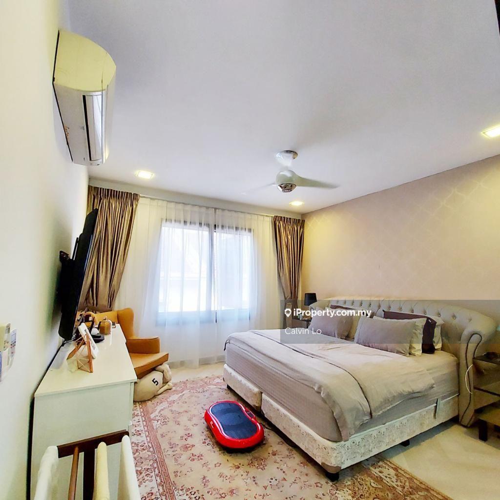 Rumah Berangkai 3 Tingkat untuk Dijual di Kinrara Residence, Puchong oleh Calvin Lo - iProperty.com.my