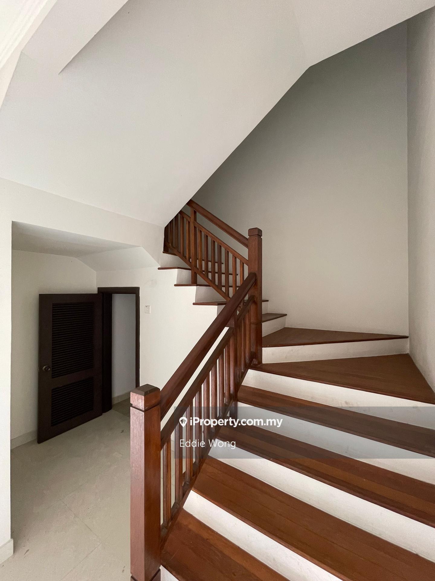 Bungalow House for Sale in Bandar Kinrara Seksyen 1, Bandar Kinrara by Eddie Wong - iProperty.com.my